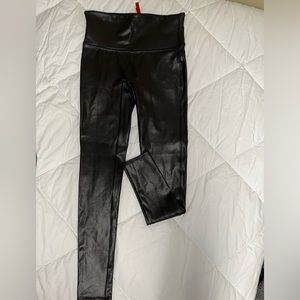 Spanx size medium faux leather pant